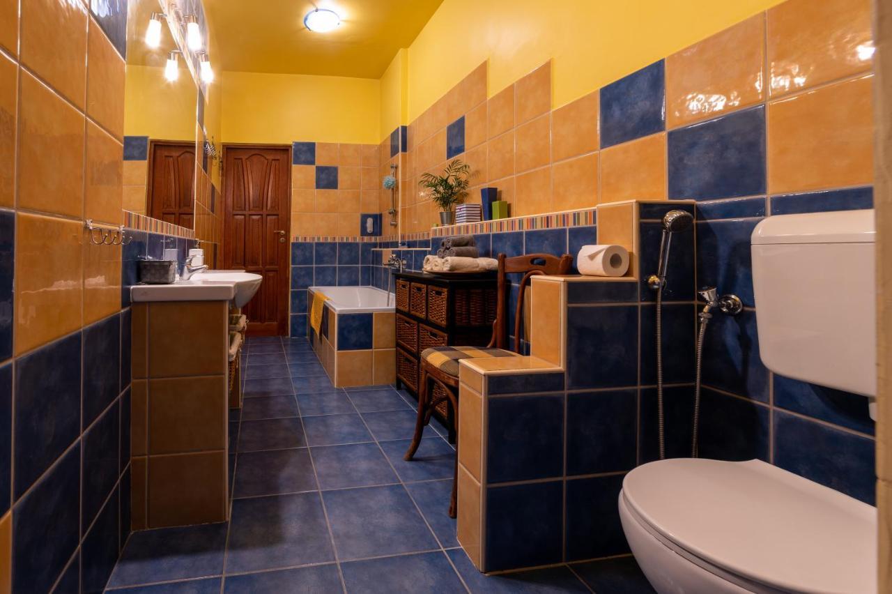 La Lampa Apartments Debrecen Esterno foto